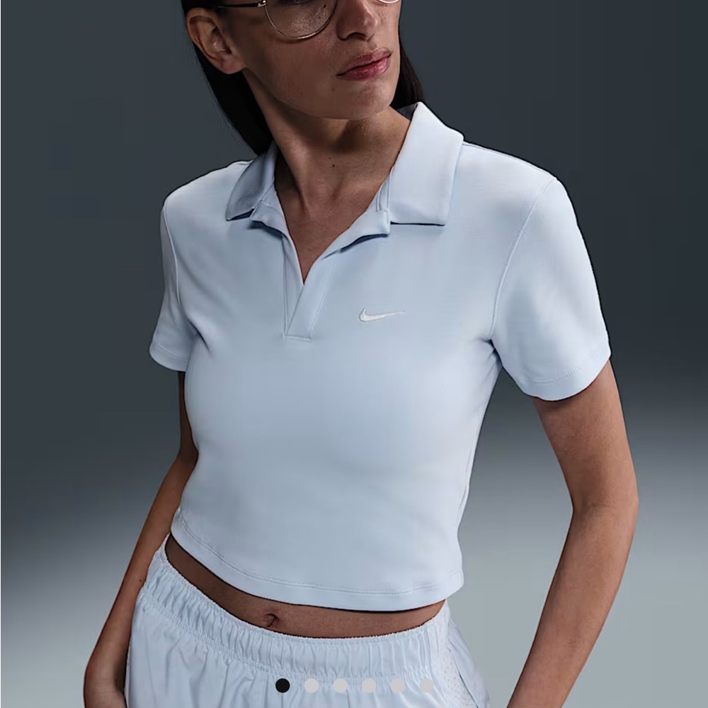 Nike Women's Collared Crop Top